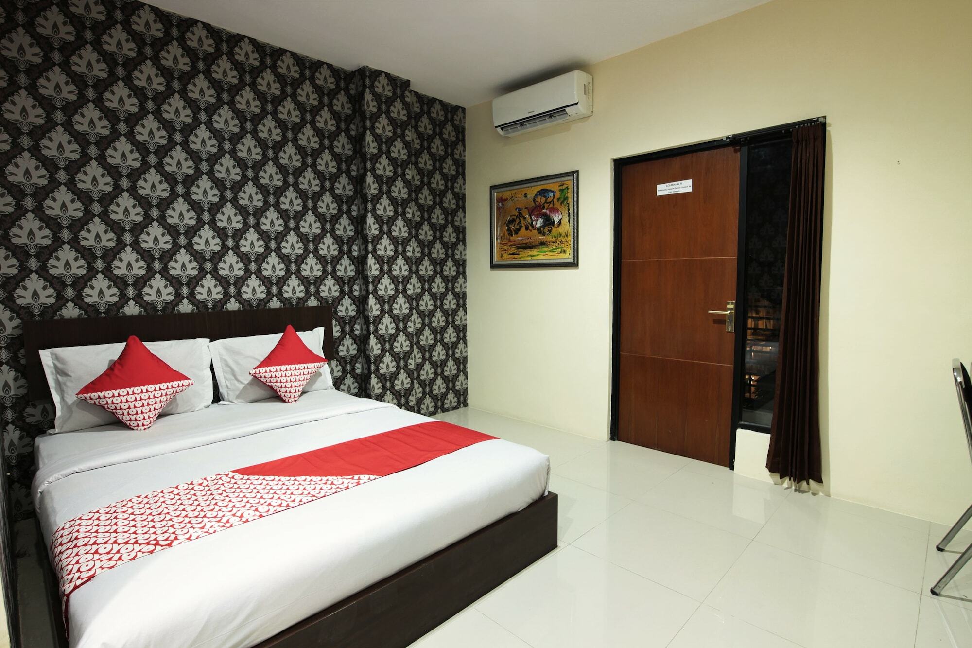 Maleo Hotel 2*